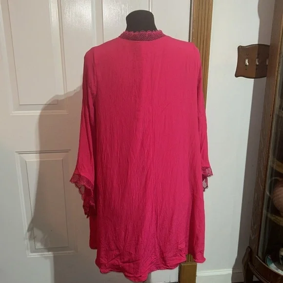Sugar + L!ps Magenta Pink Swim Cover Up Tunic w/ Statement Sleeves Size Medium - Picture 4 of 5